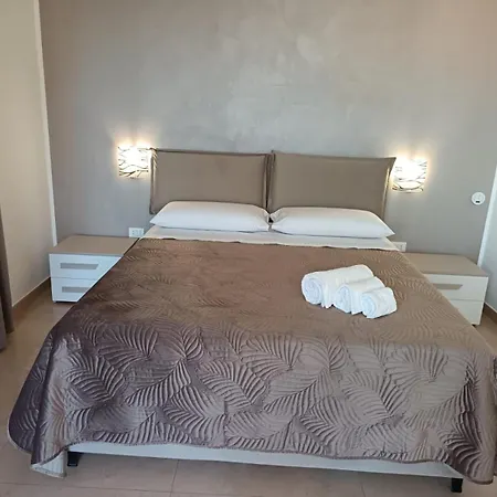 Casa Serena Lejlighed Sava